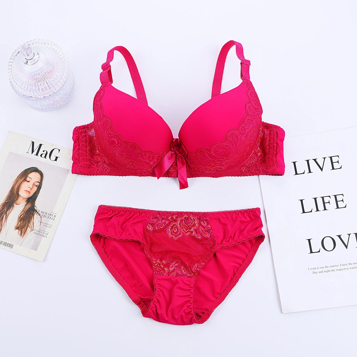 Women charming lace sexy lingerie set beautiful bra and panty set