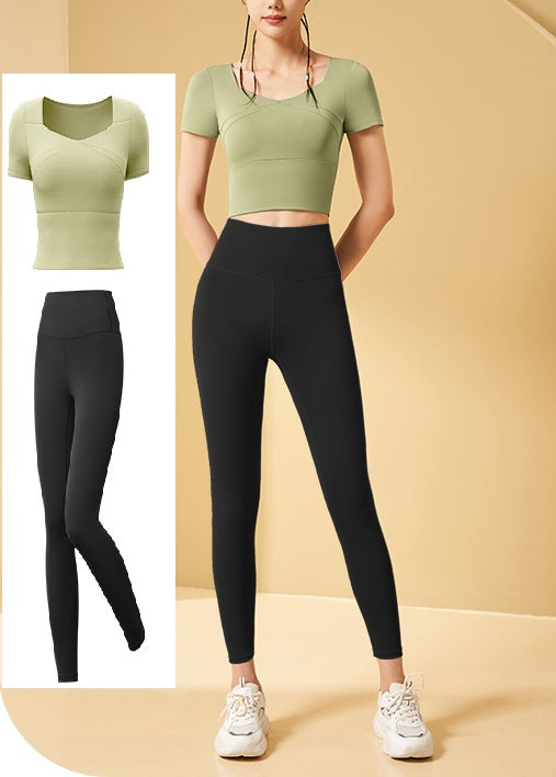 Zuruwears Stylish Gym Wear Yoga Wear Sports two pieces Set With Removal Pad