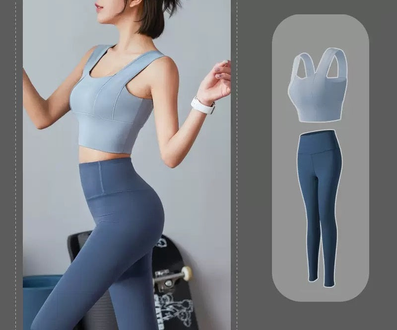 Wide Strap Gym & Yoga Wear 2-Piece Set